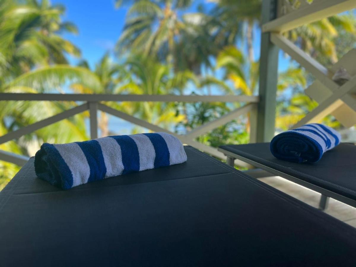 Paparei Beachfront Bungalows, Aitutaki Арутанга Экстерьер фото